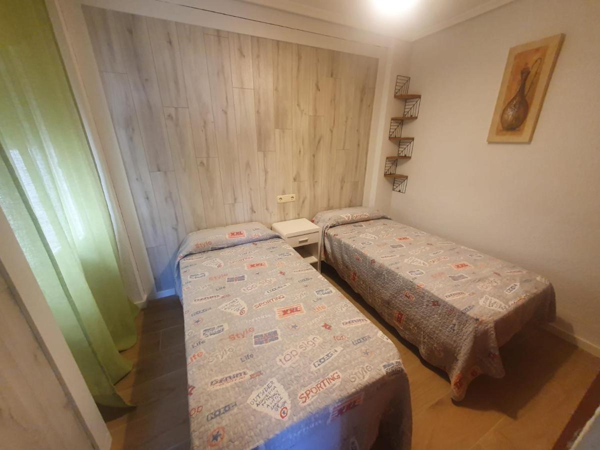 Ferienwohnung Salou Apartamento Familiar / Piscina / Zona Tranquila Exterior foto